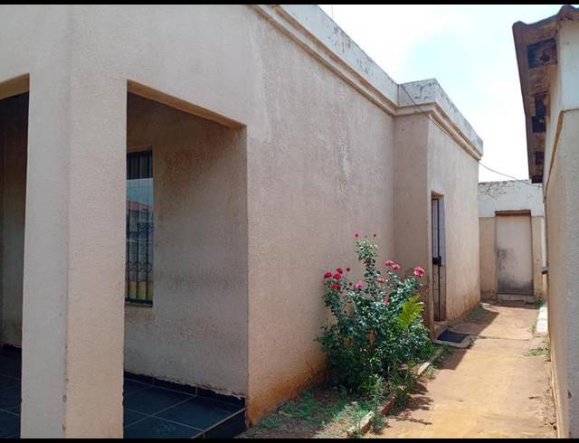 1 BEDROOM HOUSE FOR SALE IN KATLEHONG SOUTH